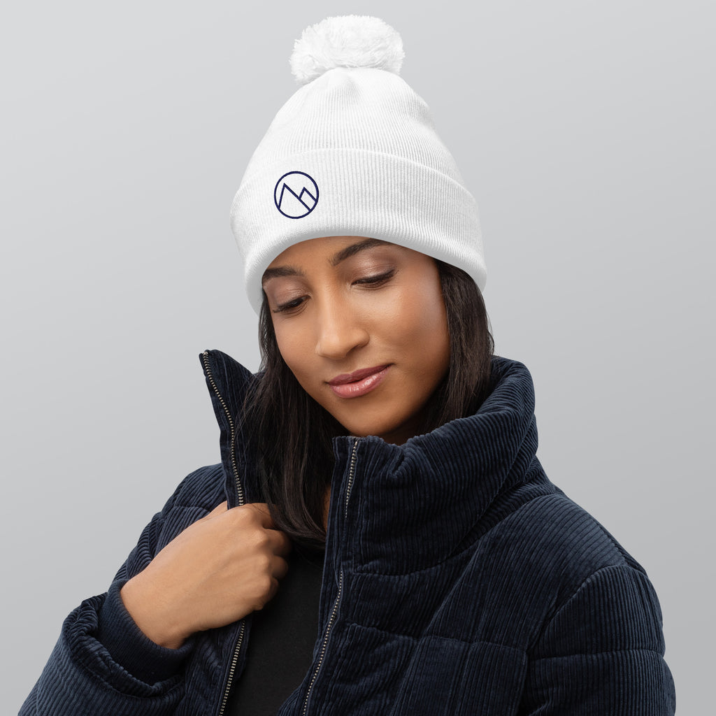 Après Ski Daily Pompom Beanie - White